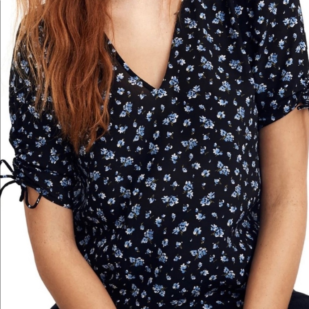 Madewell Floral blouse+Silk+Short Sleeve+Size  XXS